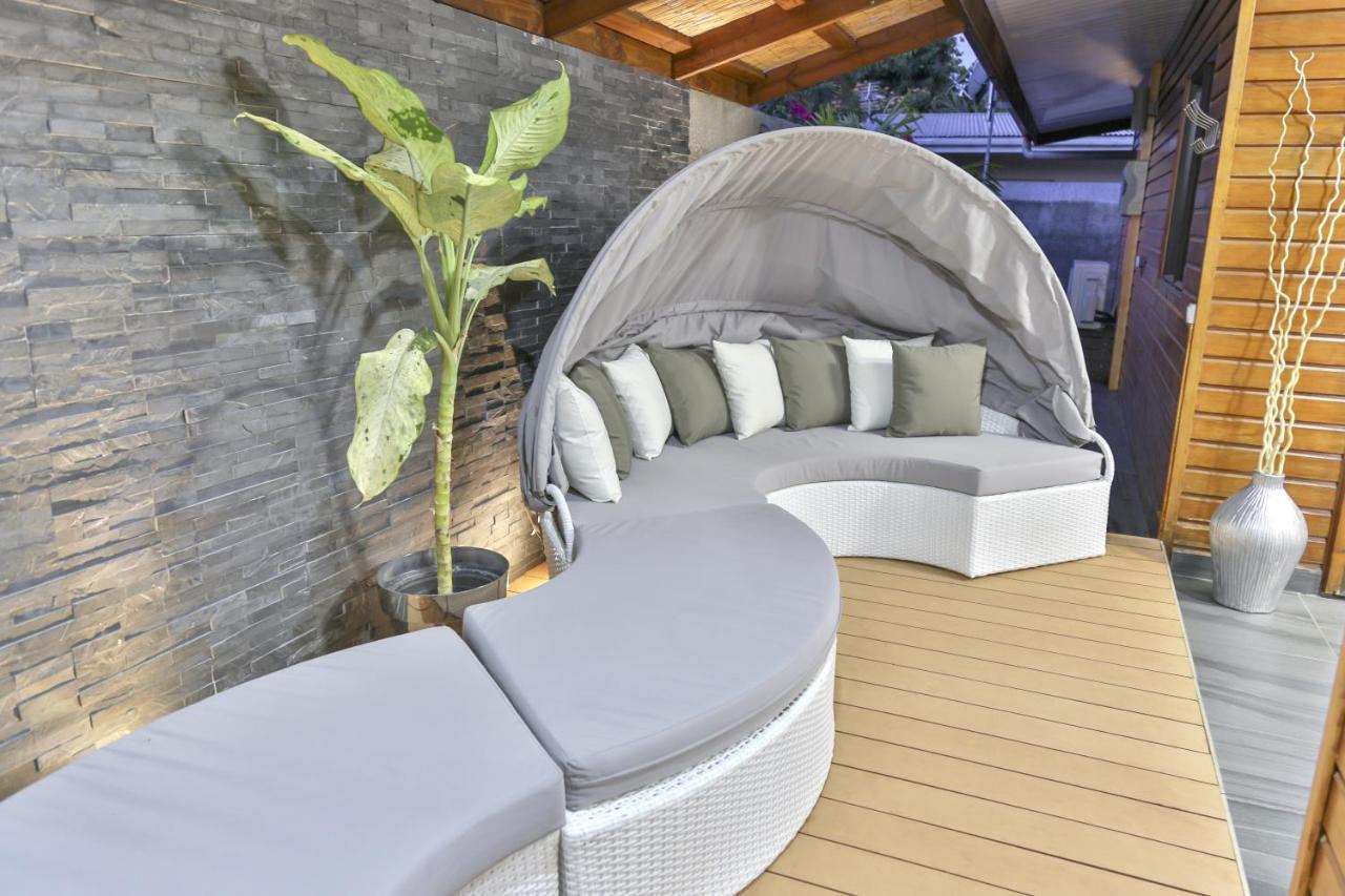 Fare Anapa Guesthouse Papeete  Exterior photo